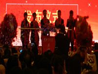 賽瑪PANASEIMA新品上市發(fā)布會，招來了記者和各國合作伙伴踴躍參加